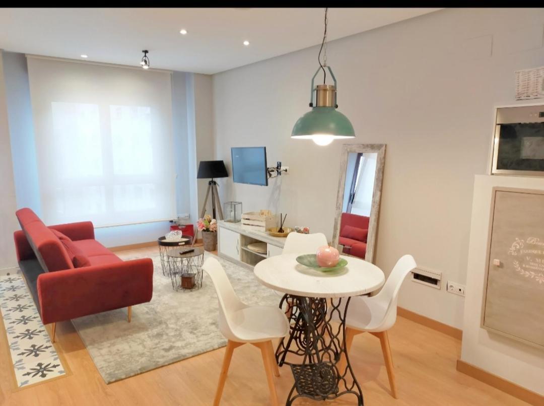 Loft Oviedo Apartment Luaran gambar